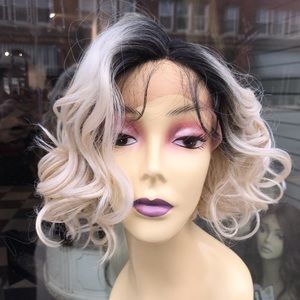 Blonde Ombré Black Root Lacefront Wig Short Bob